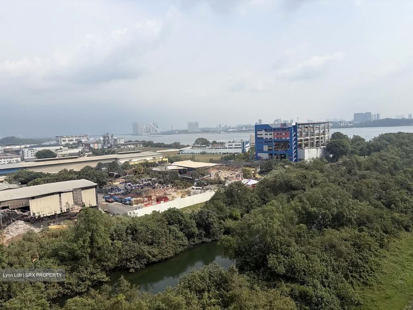 Carros Centre (D25), Factory #611009041